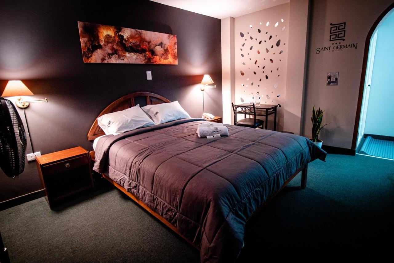 Saint Germain Hotel Trujillo Exteriör bild